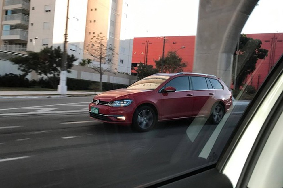 Flagra Golf Variant (Foto: Reprodução/Arthur Míccolis) — Foto: Auto Esporte