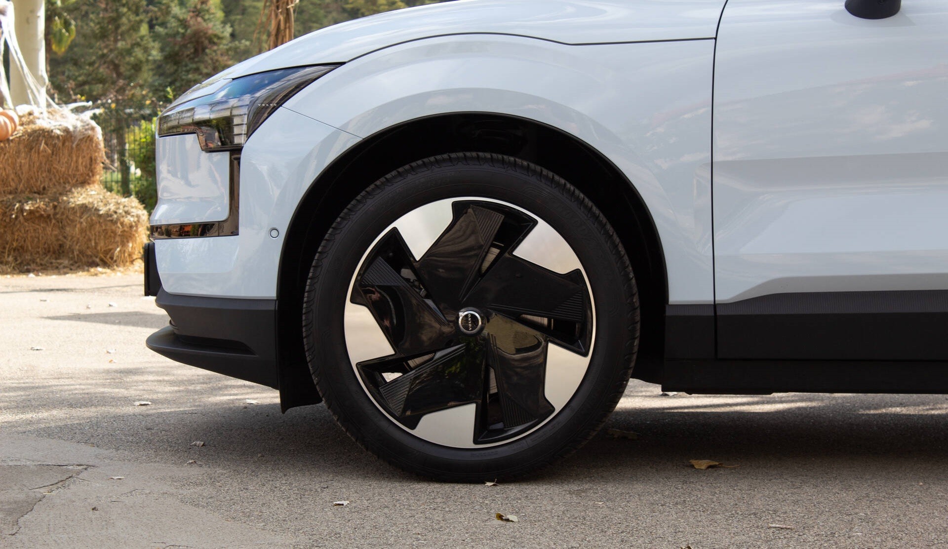 Por que o pneu de carro elétrico é diferente de um a combustão