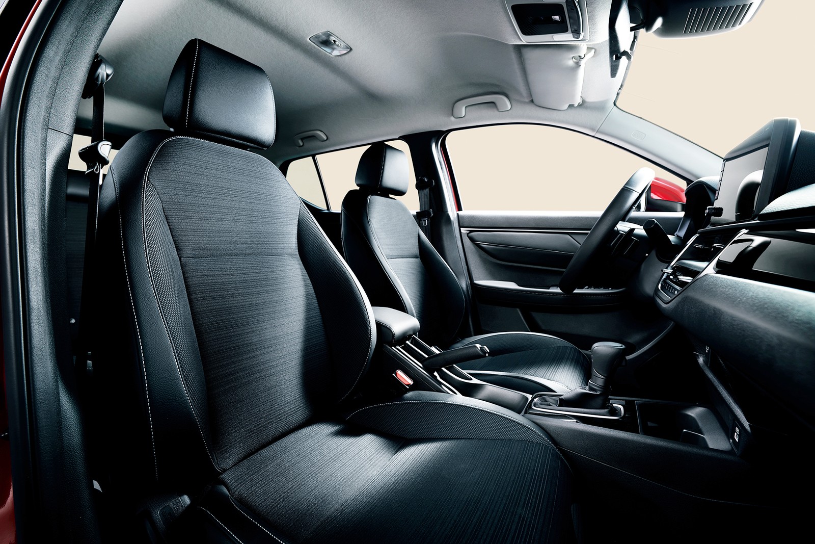 Novo Honda WR-V bancos dianteiros — Foto: Divulgação