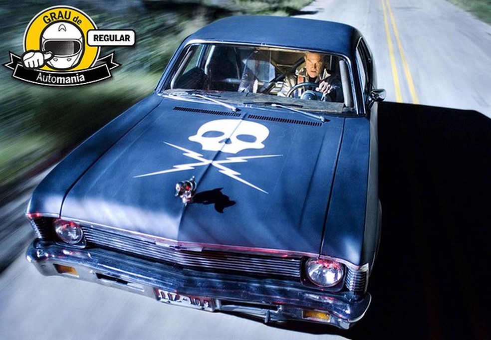O grupo de assassinos de "Kill Bill" tem nome de cobras. Claro que o chefão Bill tinha que dirigir um De Tomaso Mangusta. Afinal, o mangusto é um pequeno mamífero capaz de matar cobras. (Foto: Reprodução) — Foto: Auto Esporte