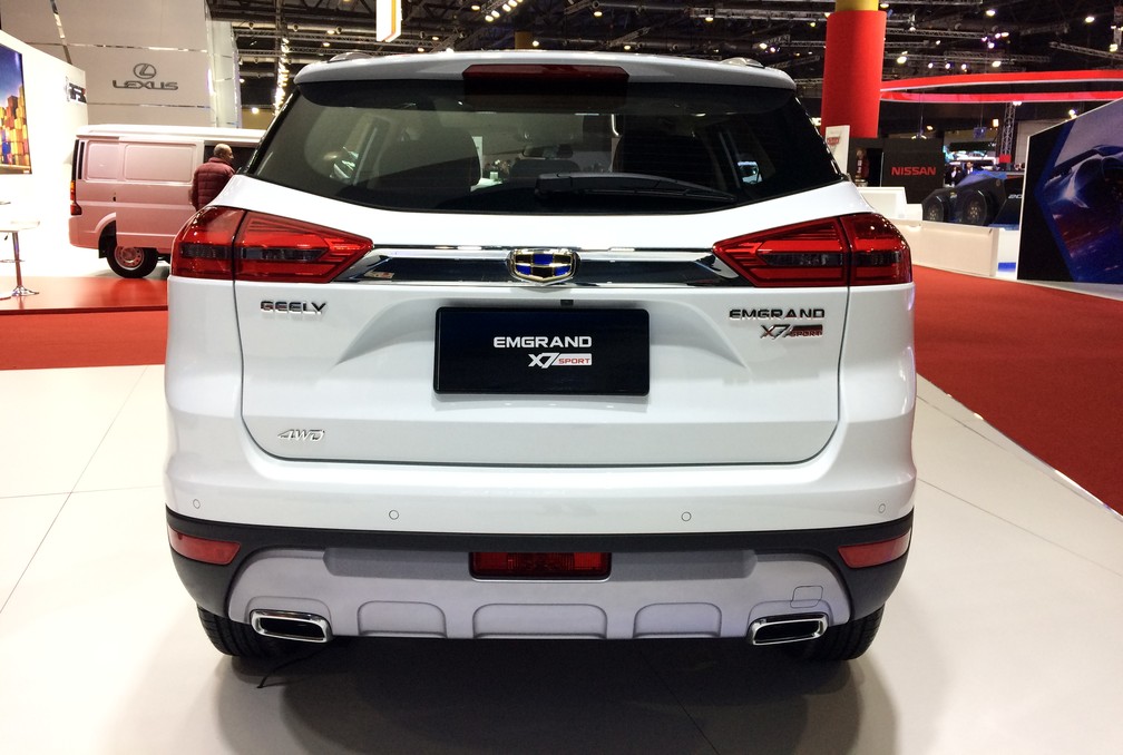 Geely Emgrand X7 Sport — Foto: Peter Fussy/G1