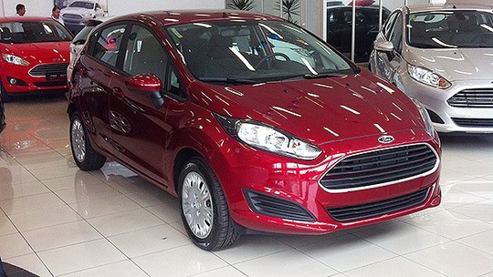 New Fiesta nas lojas: avaliamos o atendimento e negociação do hatch