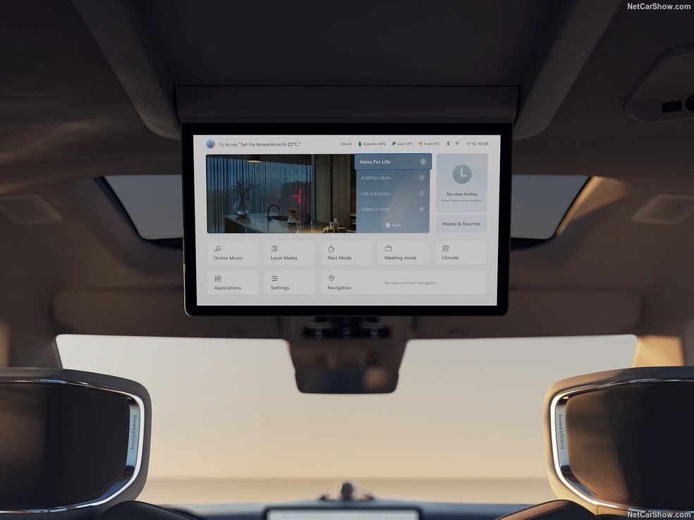 Minivan estreia tela de 15 polegadas que pode espelhar celular — Foto: Divulgação