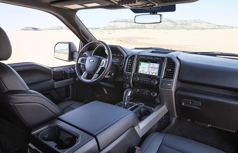 Ford F-150 Raptor SuperCrew 2017 (Foto: Ford) — Foto: Auto Esporte