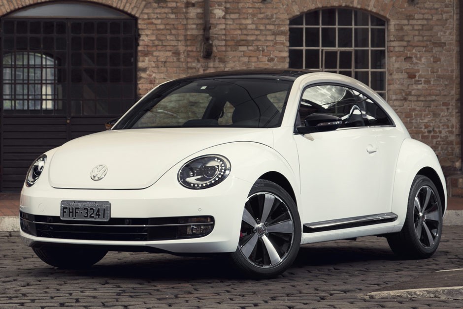 VW Fusca 2.0 TSI, de 211 cv e 28,6 kgfm (R$ 101.300)