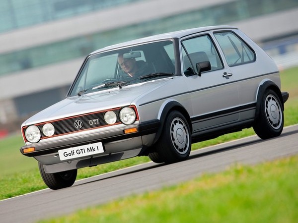 Clássico do dia: Volkswagen Golf GTI MK1