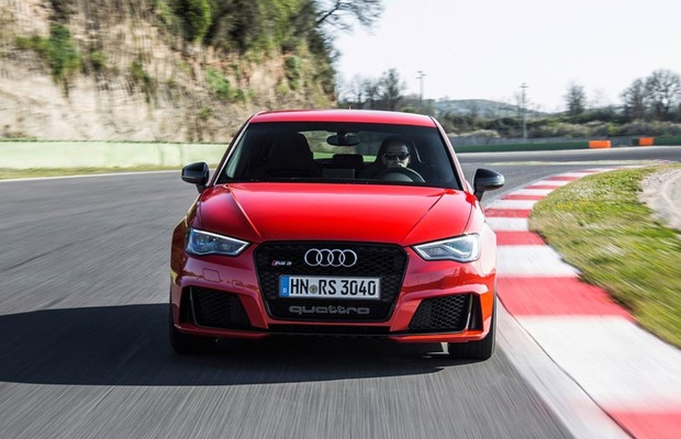 Audi RS3 Sportback 2016 (Foto: Divulgação) — Foto: Auto Esporte