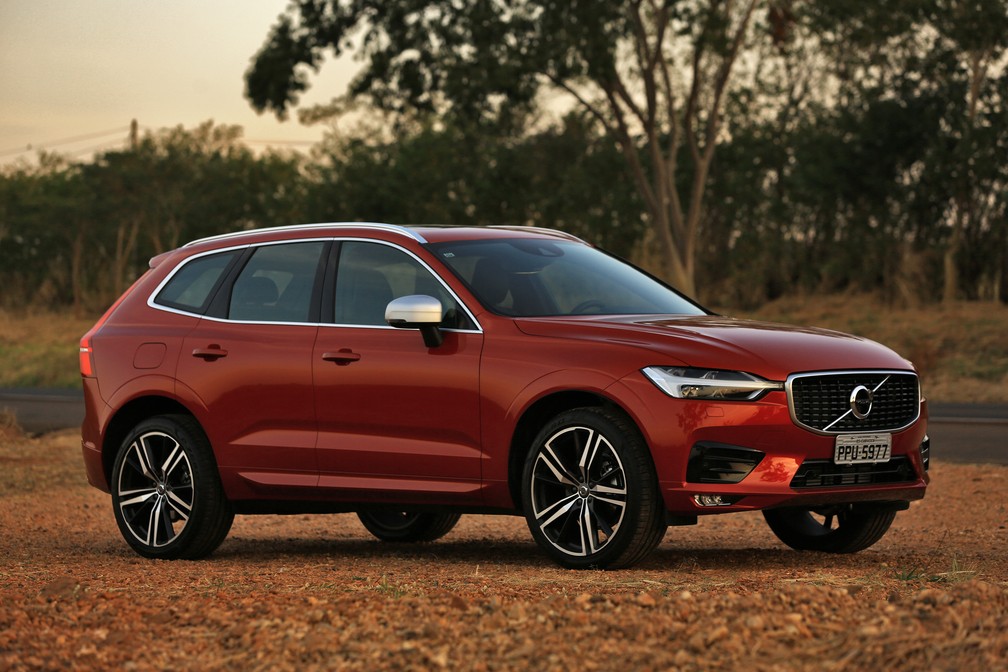 Volvo XC60 — Foto: Divulgação