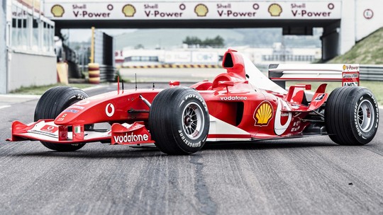 Ferrari em que Schumacher conquistou 6° título na F1 está à venda por mais de R$ 49 milhões