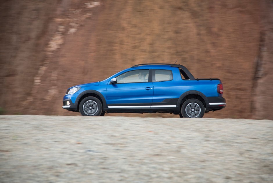 Volkswagen Saveiro Cross 