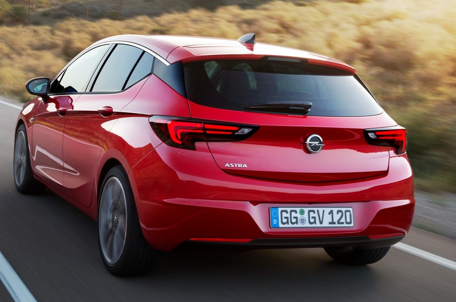 Opel Astra 2016