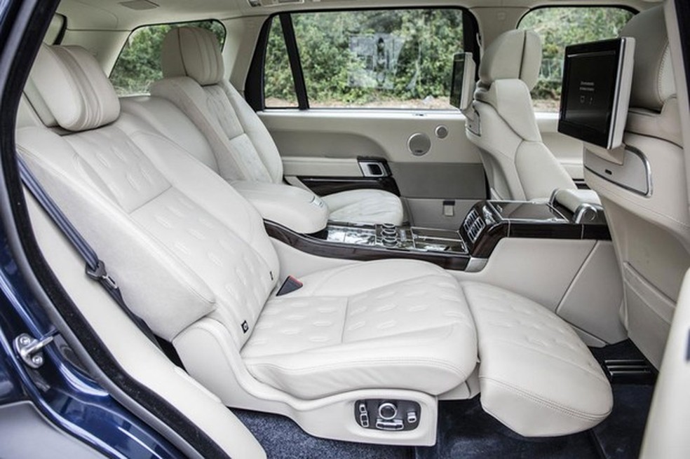 Land Rover Range Rover SVAutobiography (Foto: Marcos Camargo / Auto News Brasil) — Foto: Auto Esporte