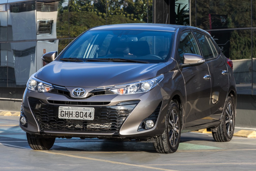 Toyota Yaris XLS — Foto: Celso Tavares/G1