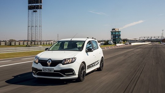 Recall: Sandero e Logan têm falha na direção de 3.120 unidades