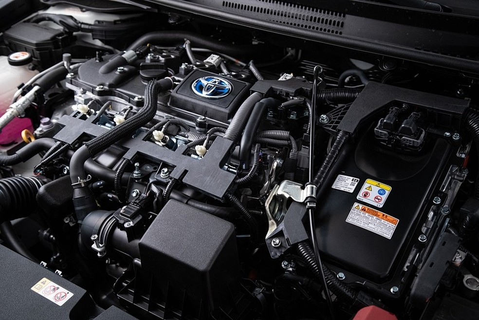 Novo Toyota Corolla Altis é o único com a inédita mecânica híbrida flex (Foto: Divulgação) — Foto: Auto Esporte