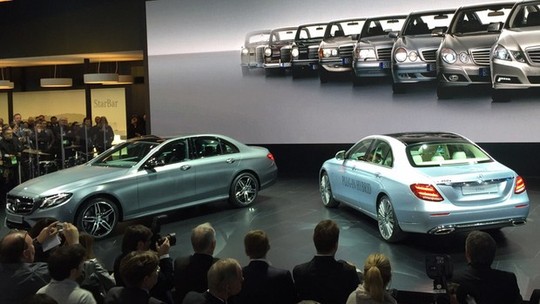 Mercedes Classe E é apresentado com tecnologias de condução autônoma
