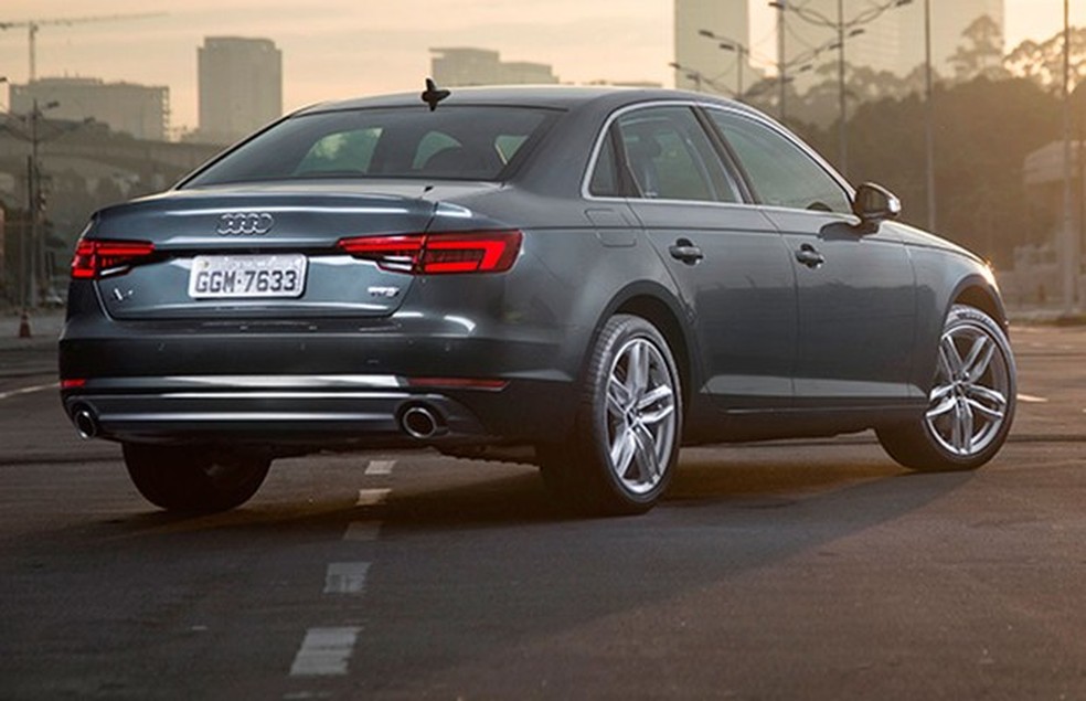 Audi A4 traseira estática (Foto: Fabio Aro / Auto News Brasil) — Foto: Auto Esporte