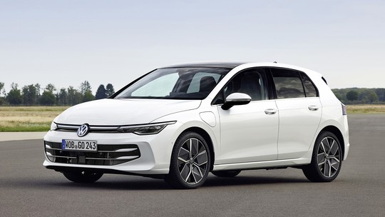 Volkswagen Golf voltará ao Brasil? Chefão da marca responde: "Pode sonhar"