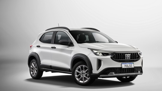 Veja os 33 carros manuais que ainda estão à venda no Brasil
