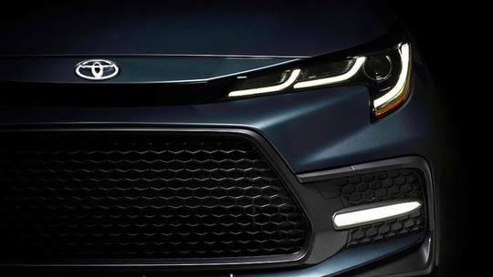 Toyota Corolla sedã 2020 será revelado ao vivo pela internet