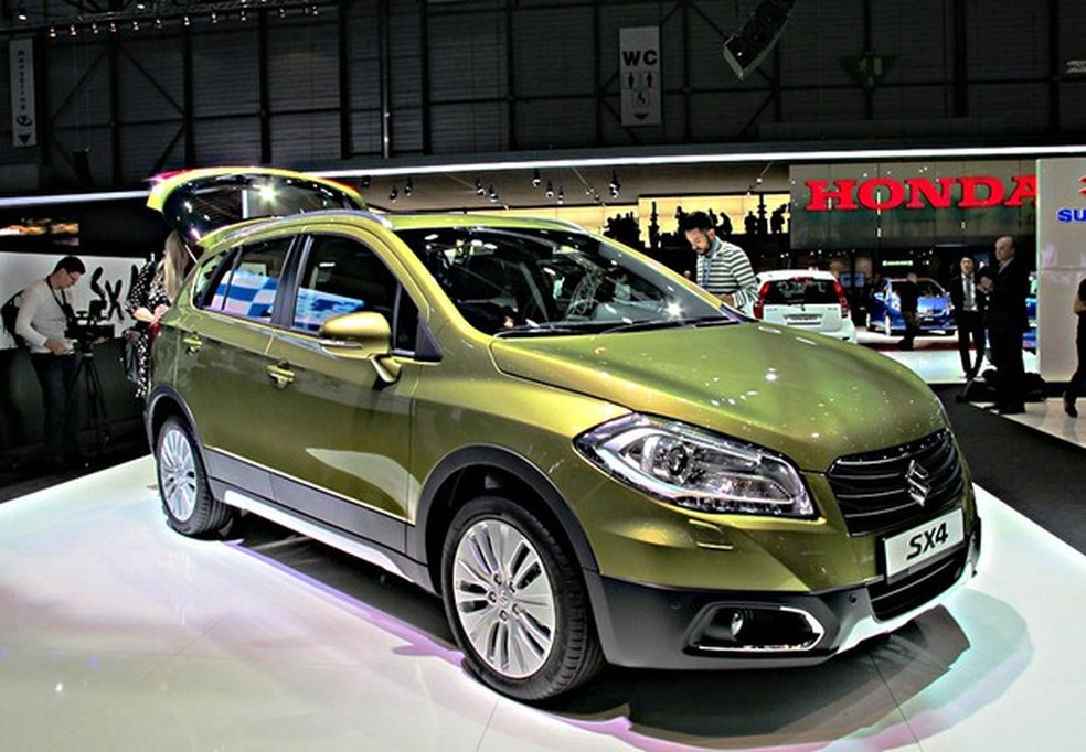 Novo Suzuki SX4 (Foto: Renata Viana de Carvalho/Auto News Brasil) — Foto: Auto Esporte