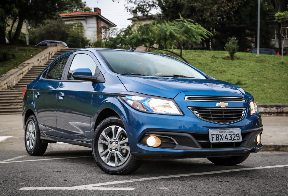 Chevrolet Prisma - 4.998 unidades