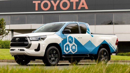 Toyota Hilux movida a hidrogênio terá quase 600 km de autonomia e mecânica de Mirai