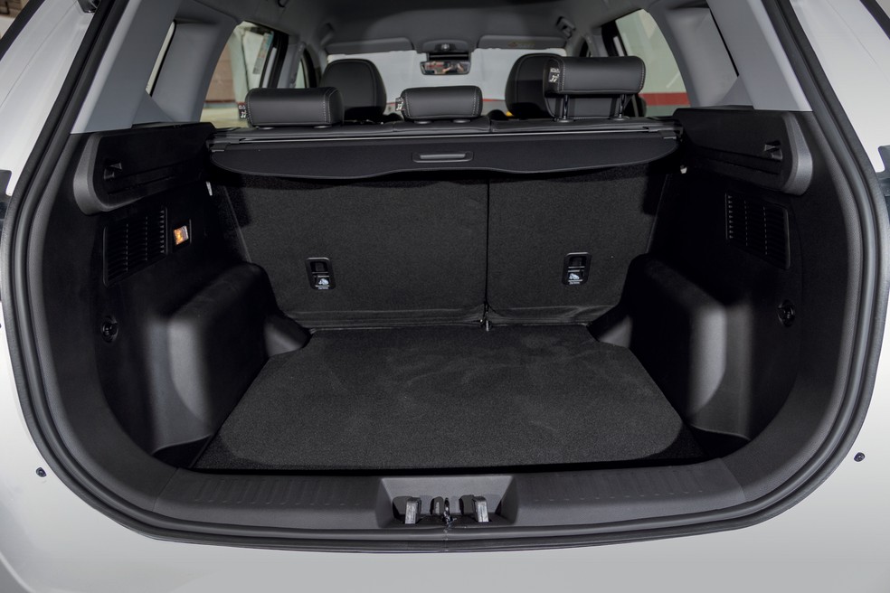 Caoa Chery Tiggo 7 Sport tem porta-malas de 525 litros — Foto: Renato Durães/Auto News Brasil