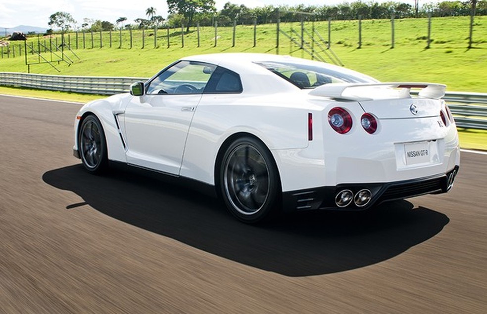 Nissan GT-R (Foto: Ivan Carneiro) — Foto: Auto Esporte