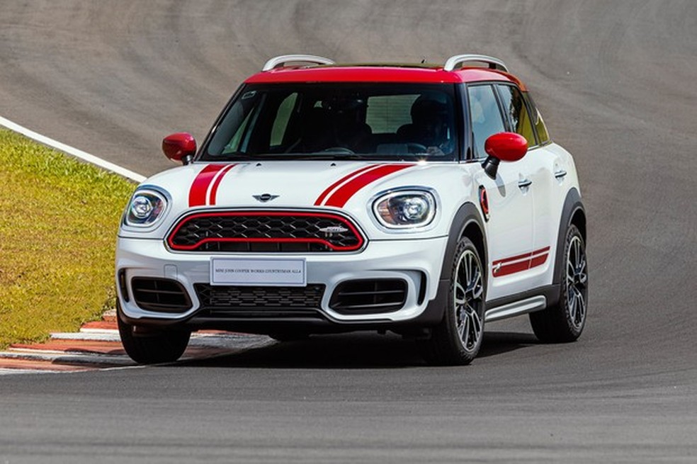Tração integral e bloqueio dianteiro colocam o Mini no bom caminho (Foto: Divulgação) — Foto: Auto Esporte