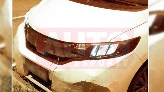 Honda Fit reestilizado é flagrado em São Paulo