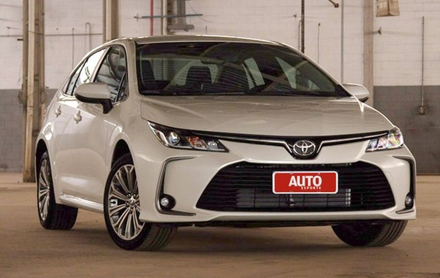 Novo Corolla tem estilo parecido com o anterior em alguns pontos (Foto: Fabio Aro/Auto News Brasil)