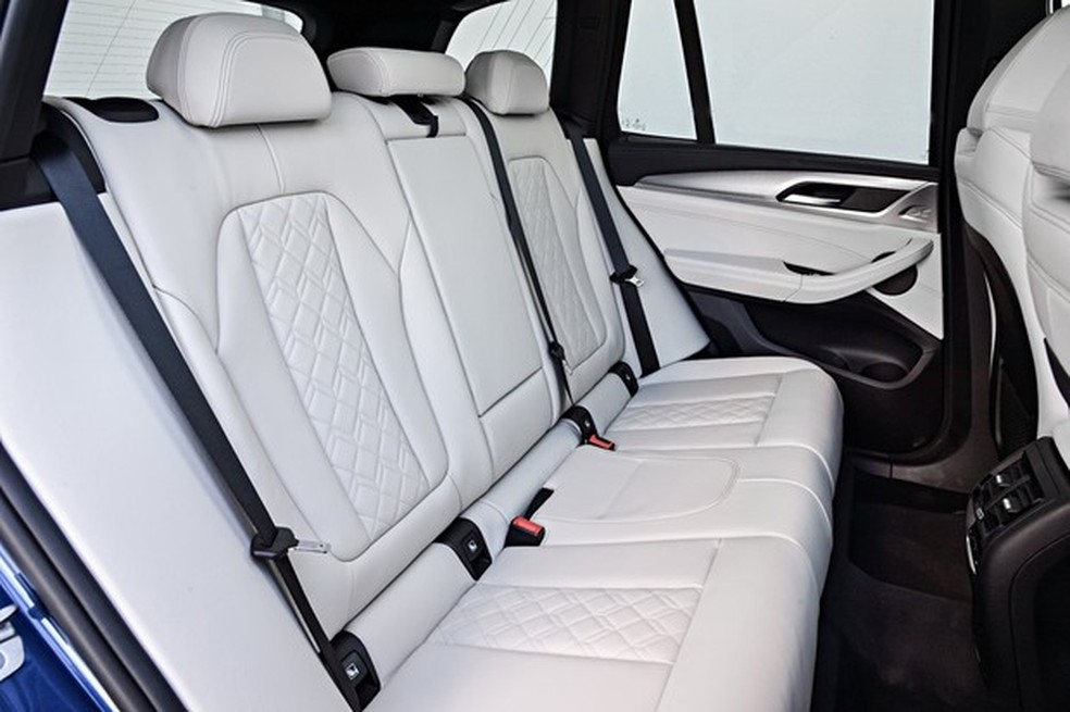 BMW X3 M40i (Foto: Divulgação) — Foto: Auto Esporte