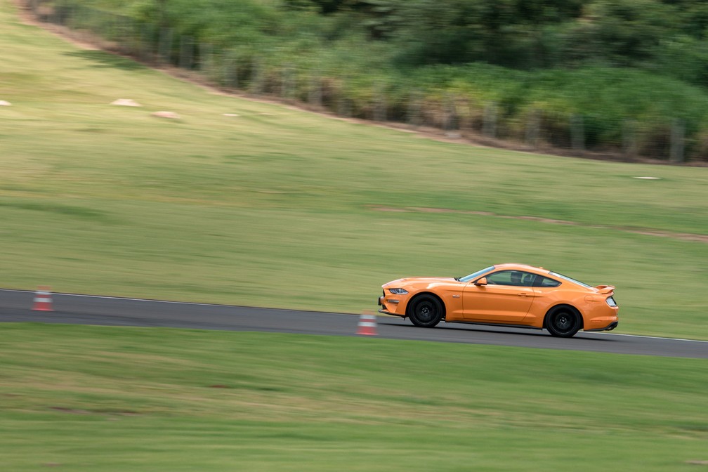 Ford Mustang 2018 — Foto: Marcelo Brandt/G1