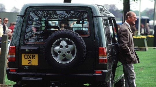 Land Rover Defender 130 será o carro utilizado no funeral do príncipe Philip