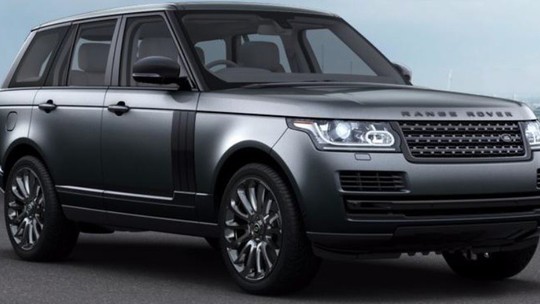 Range Rover ganha série limitada Black por R$ 591.102 no Brasil