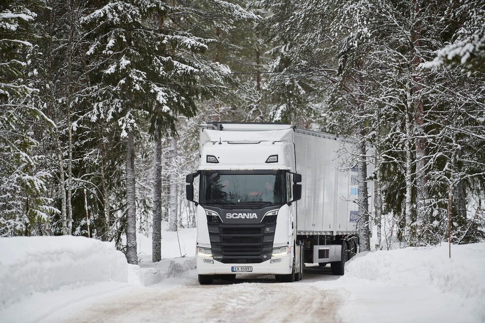 A sede da Scania fica na Suécia, a 30 km da capital Estocolmo, e no inverno a neve é muito intensa  — Foto: Divulgação 