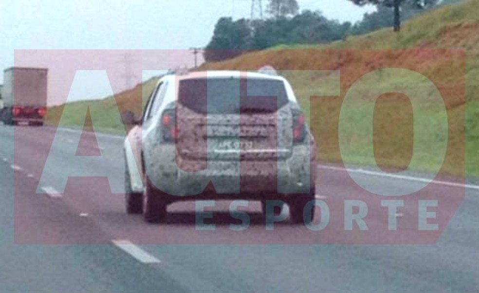 Novo Renault Duster é flagrado rodando no Paraná (Foto: Hamilton Choptian) — Foto: Auto Esporte