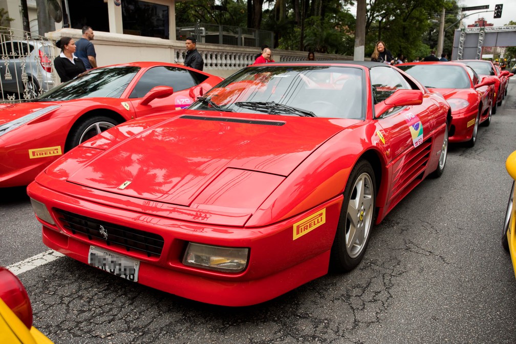 Ferrari 348 TS, 1993 — Foto: Celso Tavares/G1