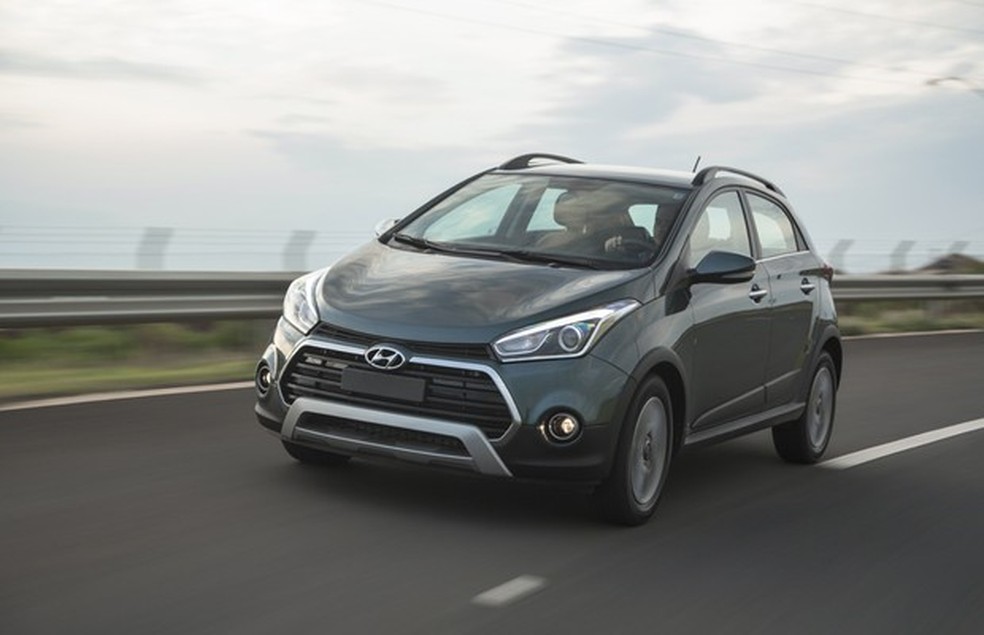 Hyundai HB20X 2016 em movimento (Foto: Fabio Aro / Auto News Brasil) — Foto: Auto Esporte