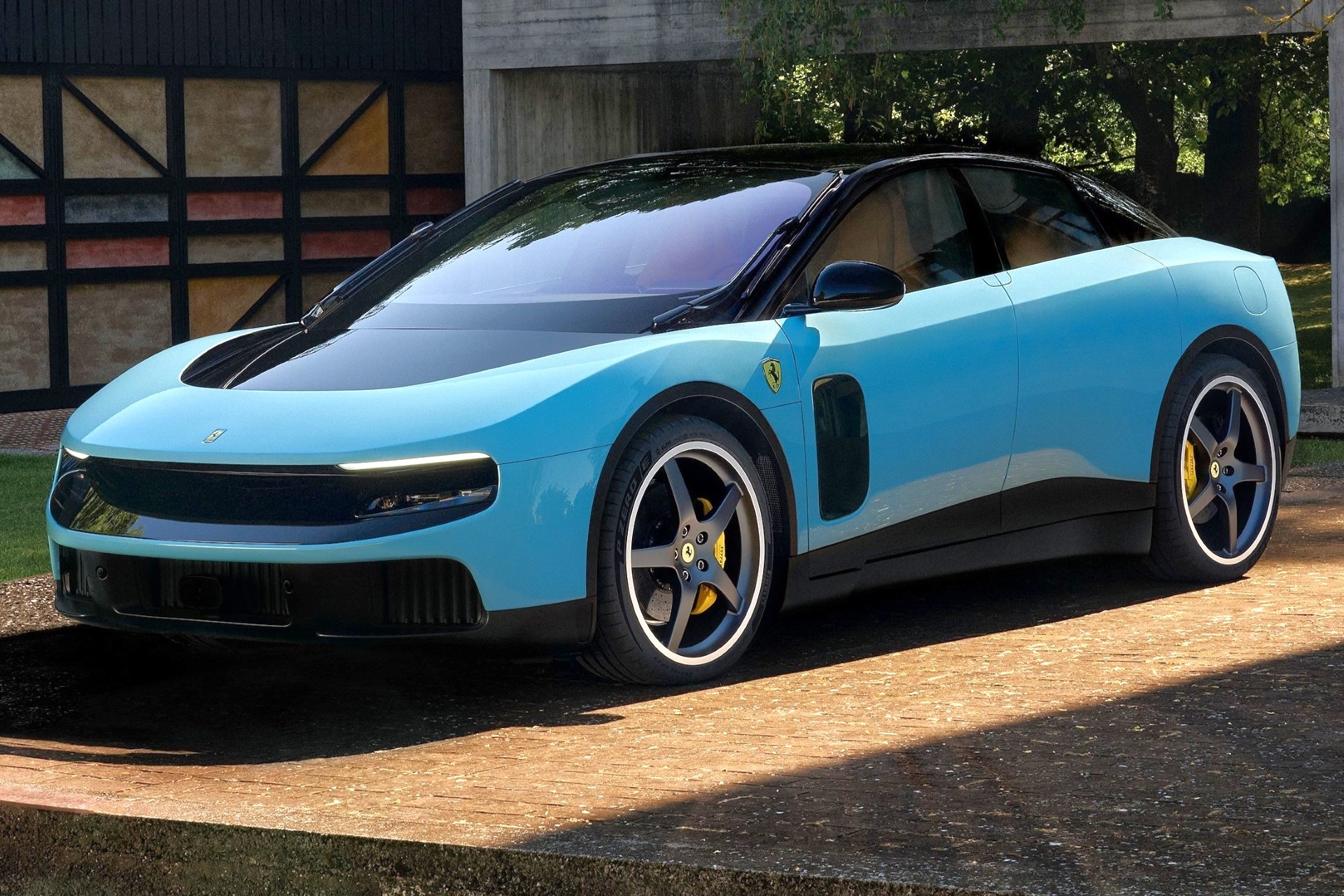 Design da Ferrari Luce decepciona até ex-chefe e faz ações das marcas caírem