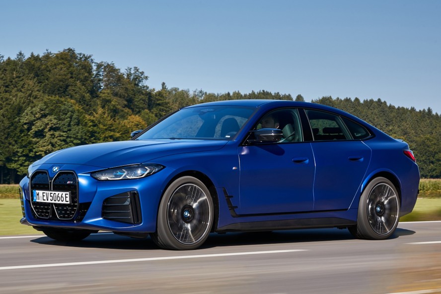 BMW i4