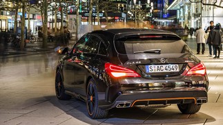 Mercedes CLA 45 AMG OrangeArt Edition