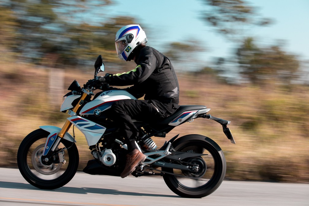 BMW G 310 GS e G 310 R tem recall por defeito no freio chamado envolve