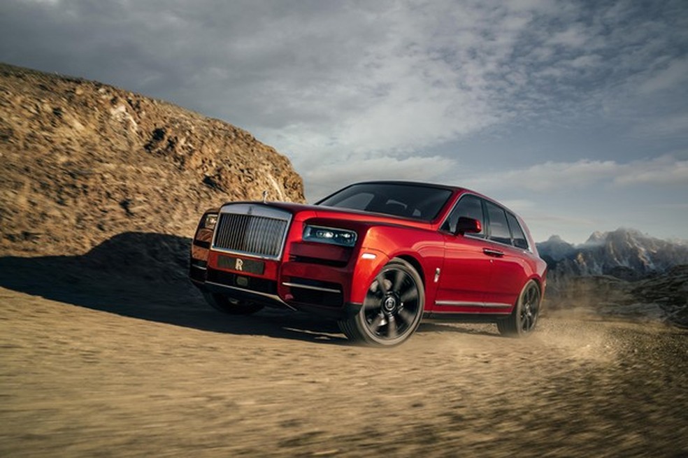Este é o Rolls-Royce Cullinan, que tem o IPVA mais caro de São Paulo (Foto: Divulgação) — Foto: Auto Esporte