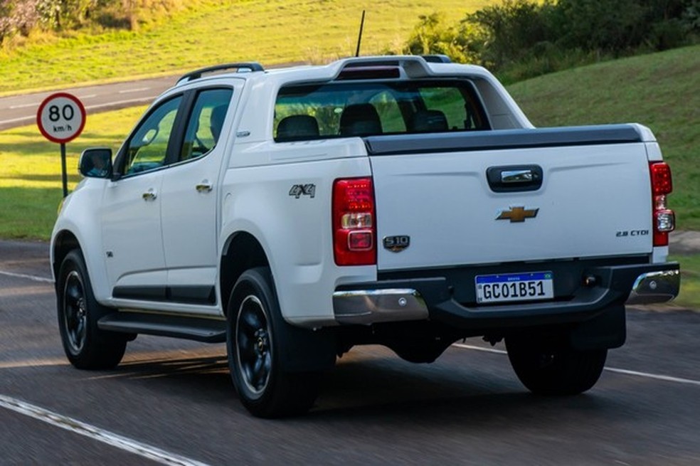 Versão High Country continua a ter santoantônio integrado (Foto: Divulgação) — Foto: Auto Esporte