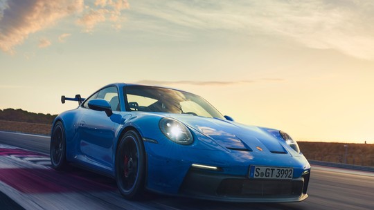 Novo Porsche 911 GT3 começa a ser vendido no Brasil por R$ 1,1 milhão, mas só tem câmbio automático