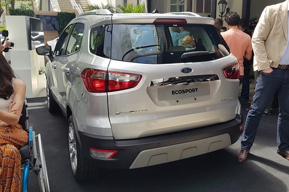 Ecosport entim terá versão sem estepe atrás (Foto: Julio Cabral/Auto News Brasil) — Foto: Auto Esporte
