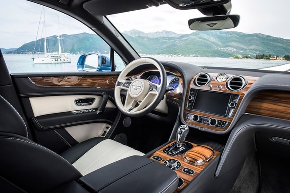 Bentley Bentayga (Divulgação) — Foto: Auto Esporte