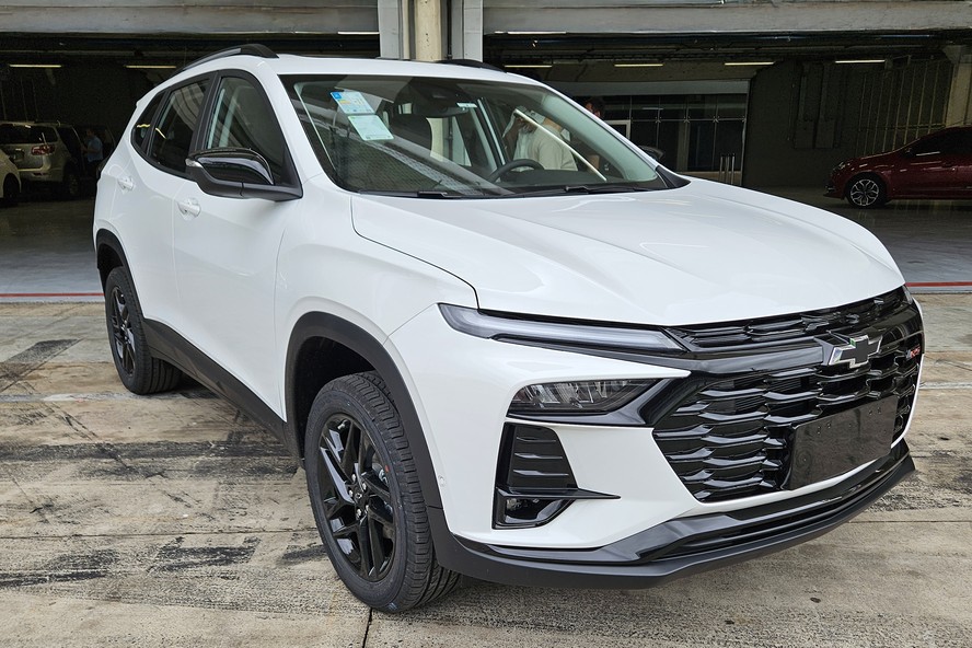 Chevrolet Tracker RS 2026 dianteira